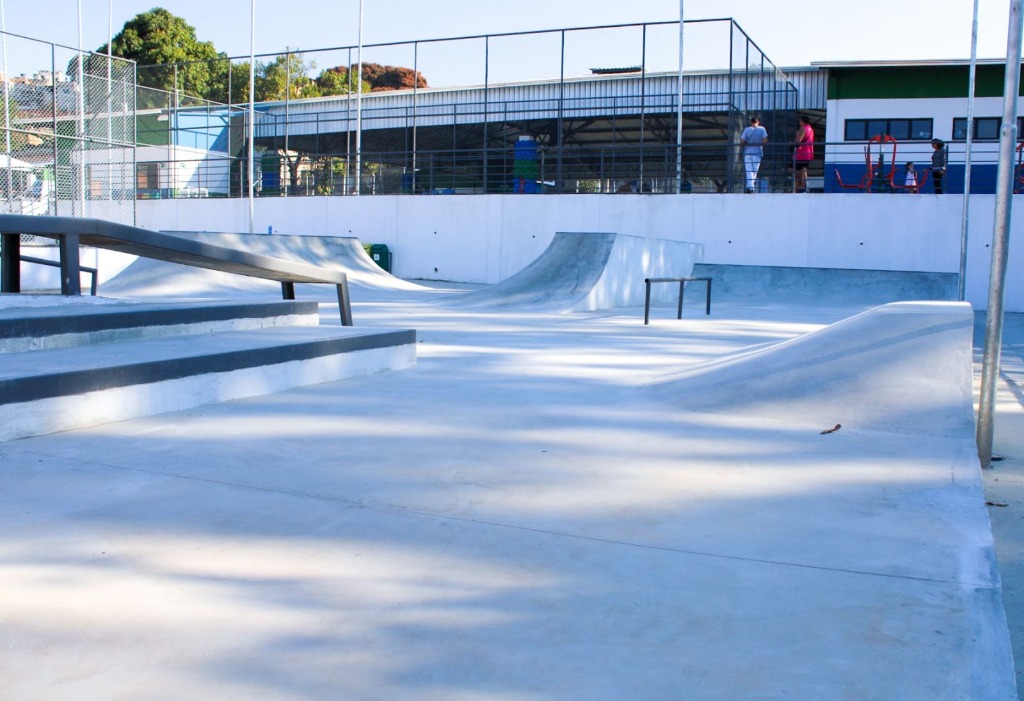 Estrutura da nova pista de skate do Parque Justinópolis